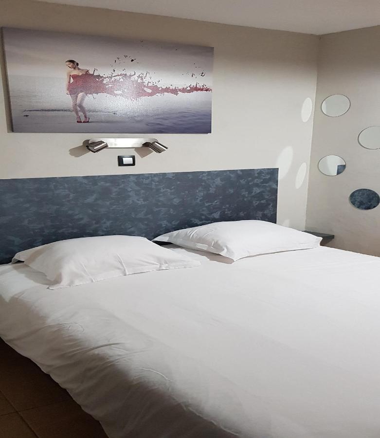 Ferienwohnung Studio Naturiste "Sunshine" Heliopolis Fg 14 Agde Exterior foto